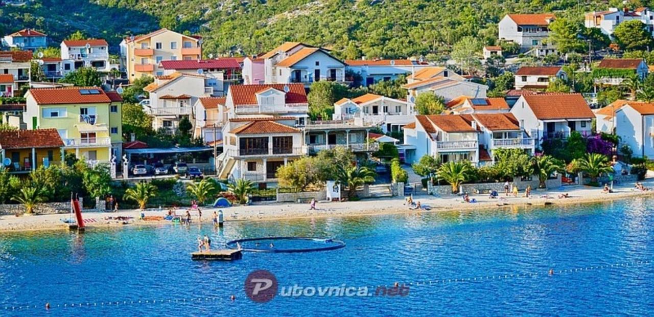 Apartments Kolak Rogoznica  Bagian luar foto